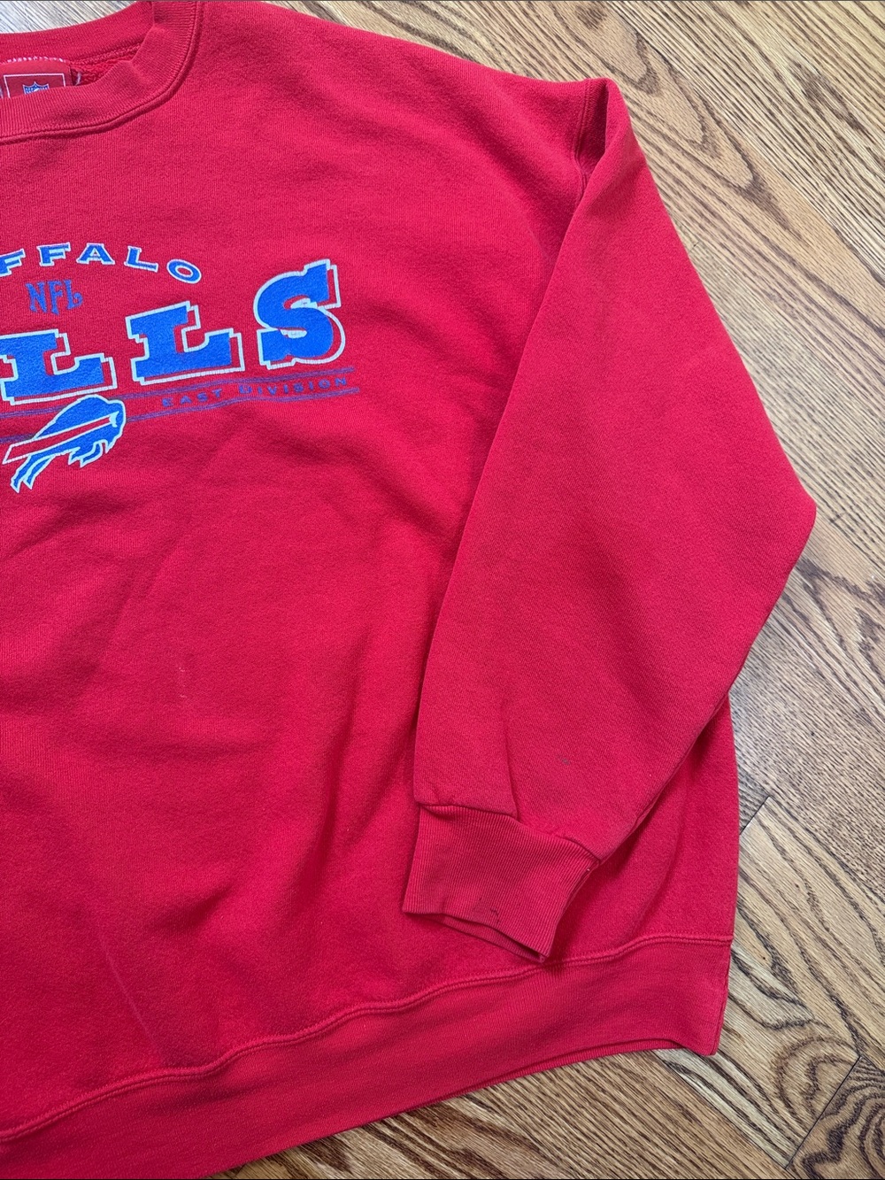 Vintage 90s Buffalo Bills Crewneck Sweatshirt. Size XL. Good Used Condition. - Picture 5 of 15
